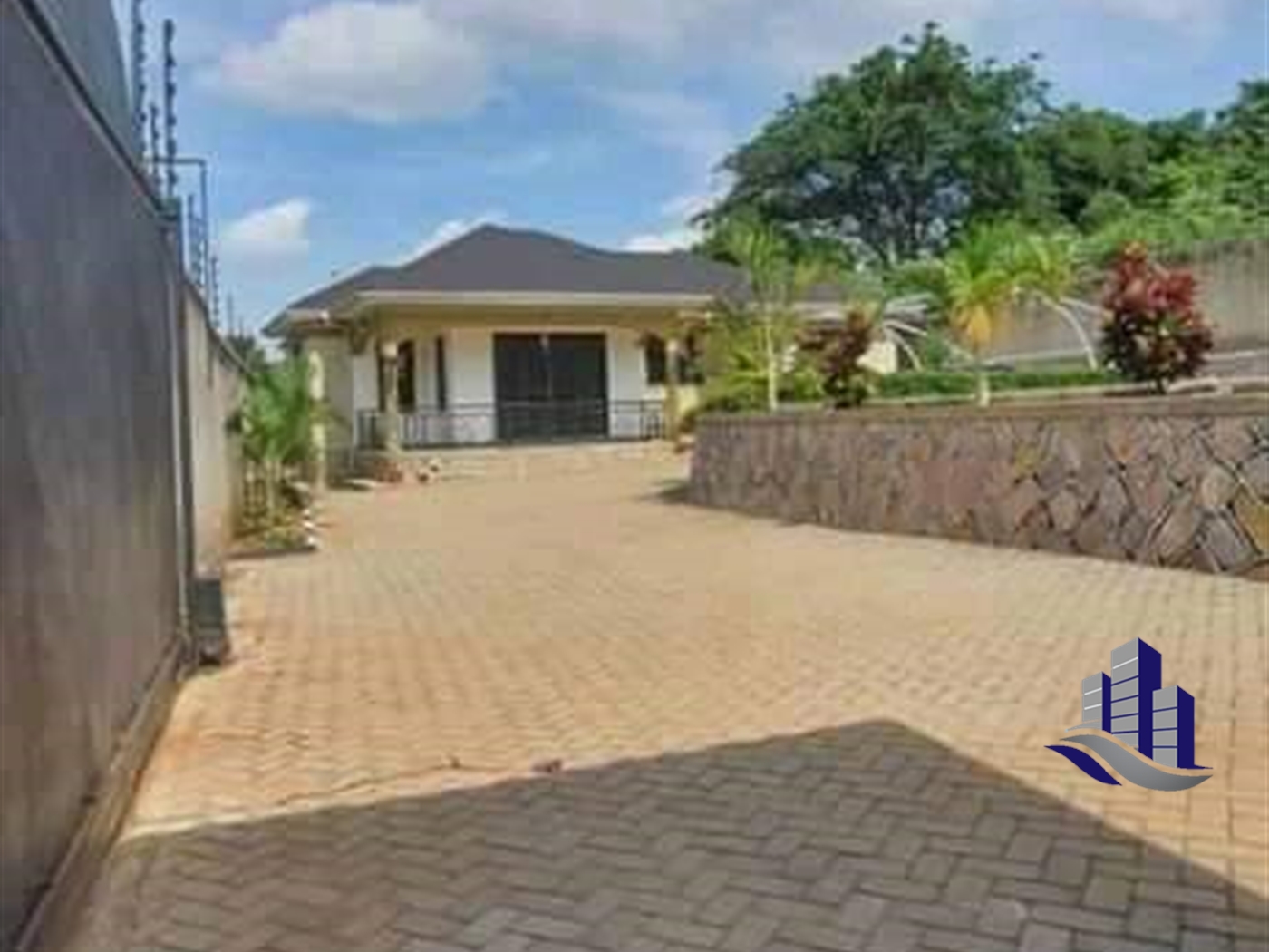 Bungalow for sale in Buloba Mityana