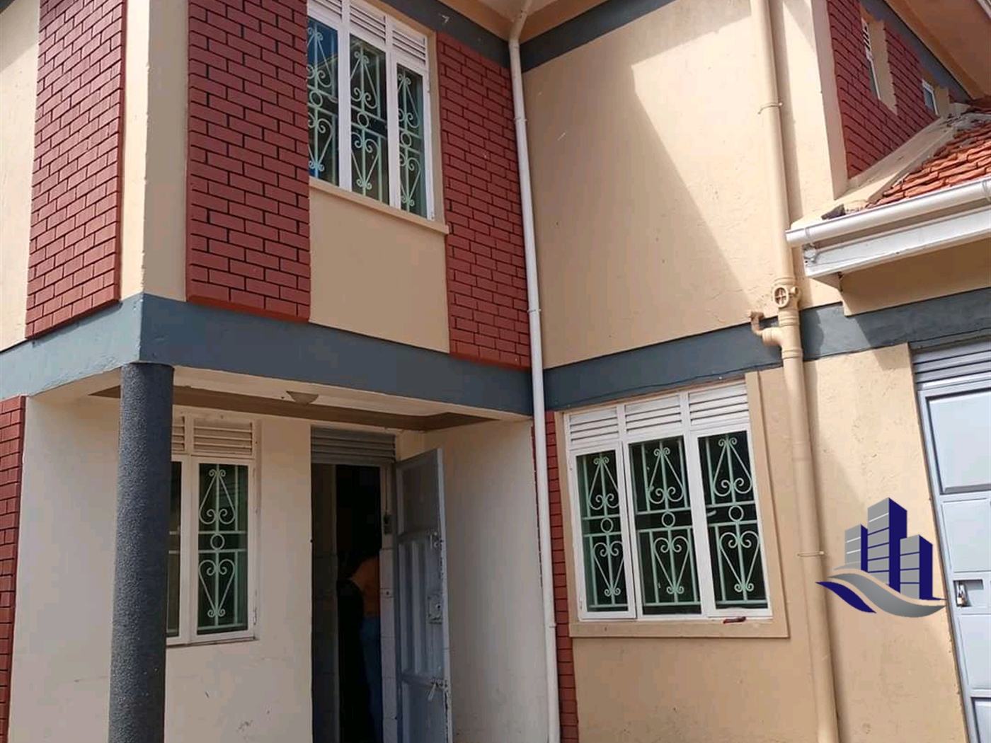 Storeyed house for sale in Munyonyo Kampala