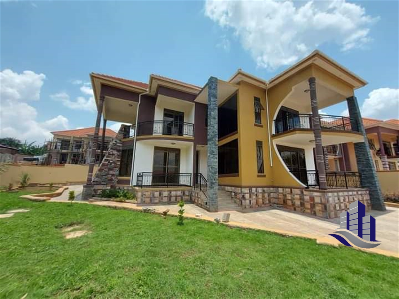 Storeyed house for sale in Kiwaatule Kampala