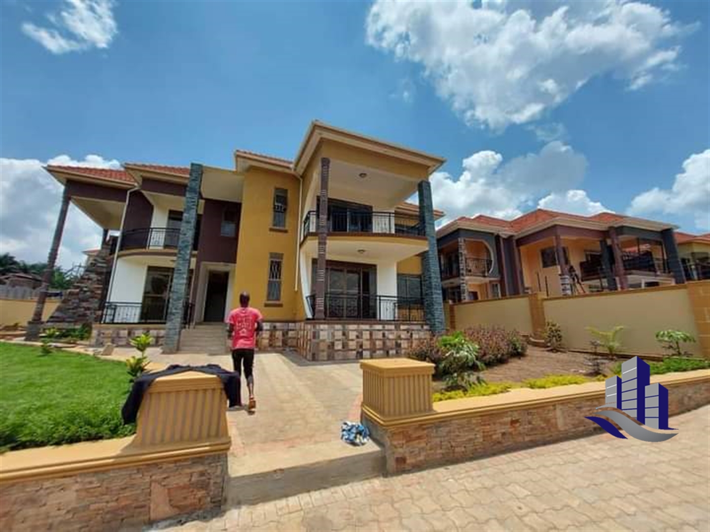 Storeyed house for sale in Kiwaatule Kampala