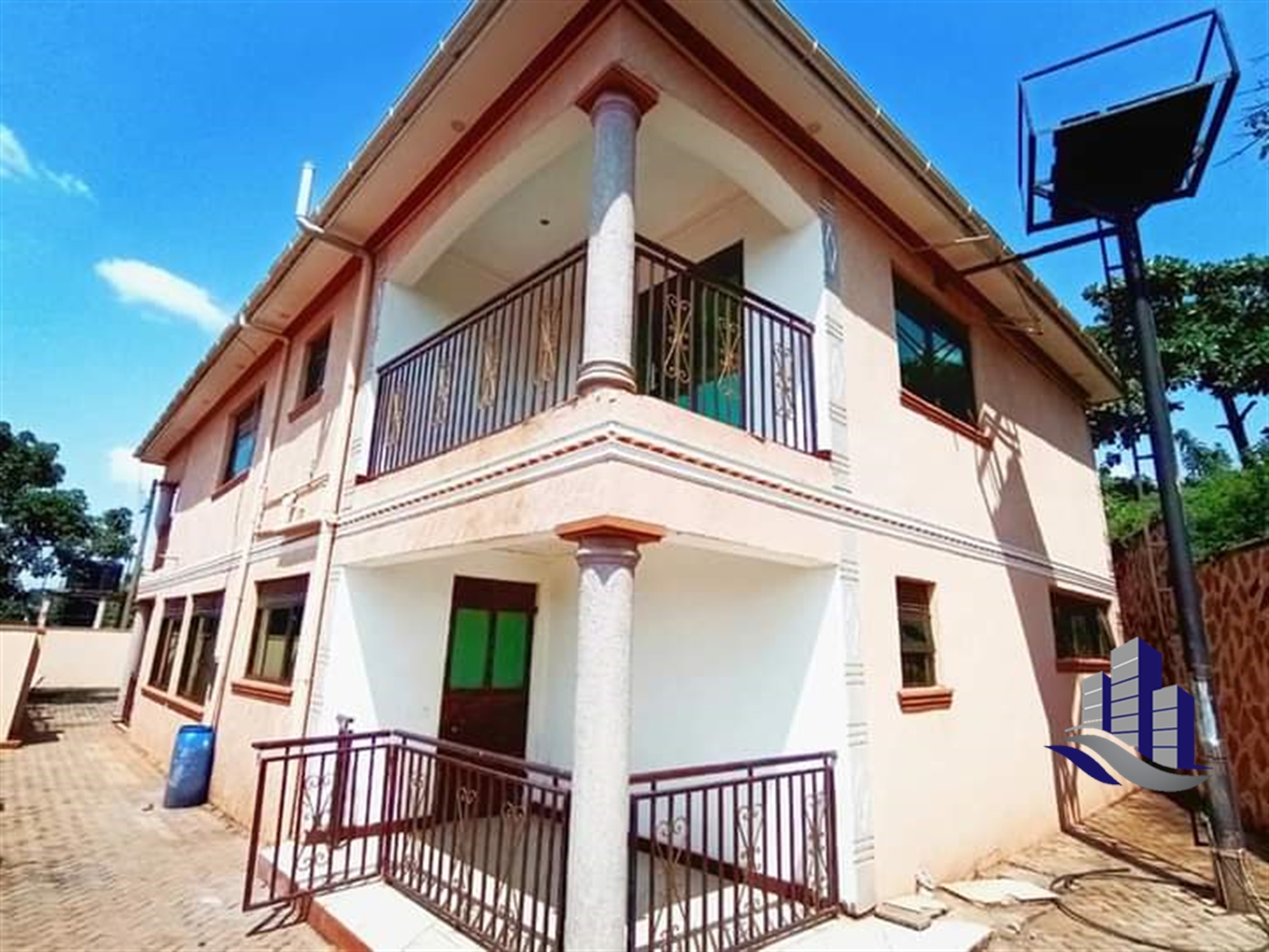 Storeyed house for sale in Seguku Wakiso