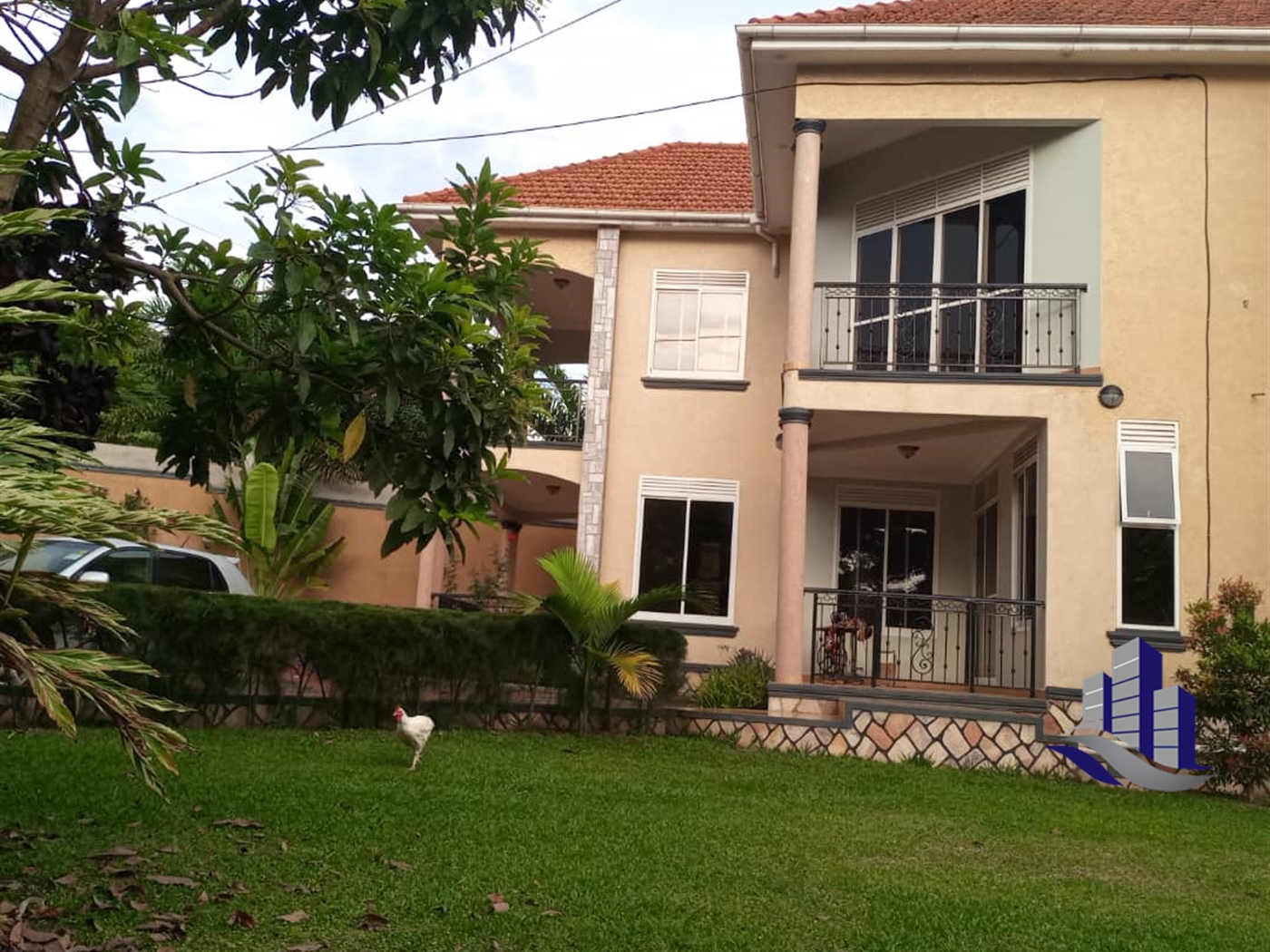 Storeyed house for sale in Munyonyo Kampala