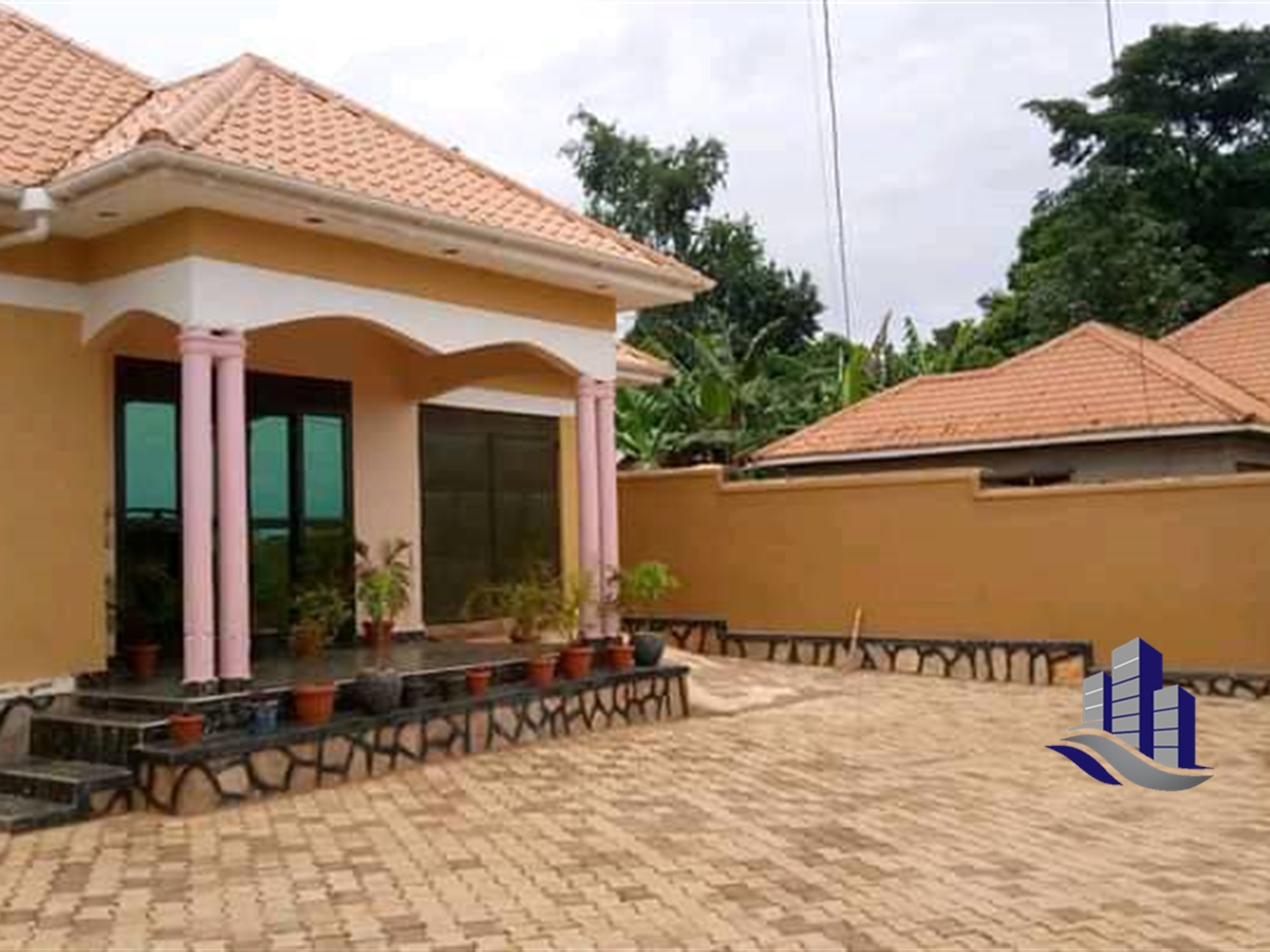 Bungalow for sale in Nansana Wakiso