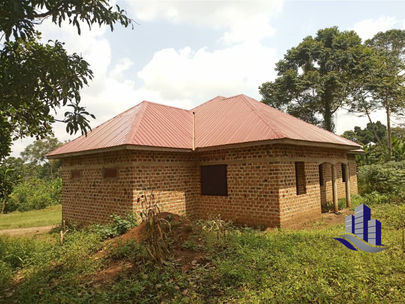 Shell House for sale in Matugga Wakiso