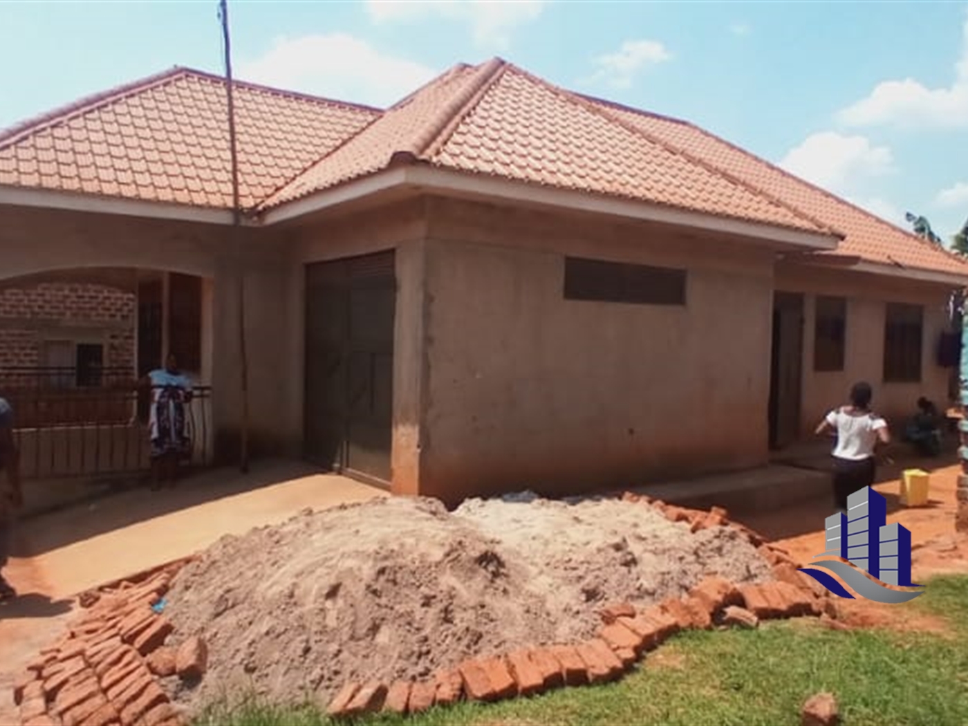 Shell House for sale in Gayaza Wakiso