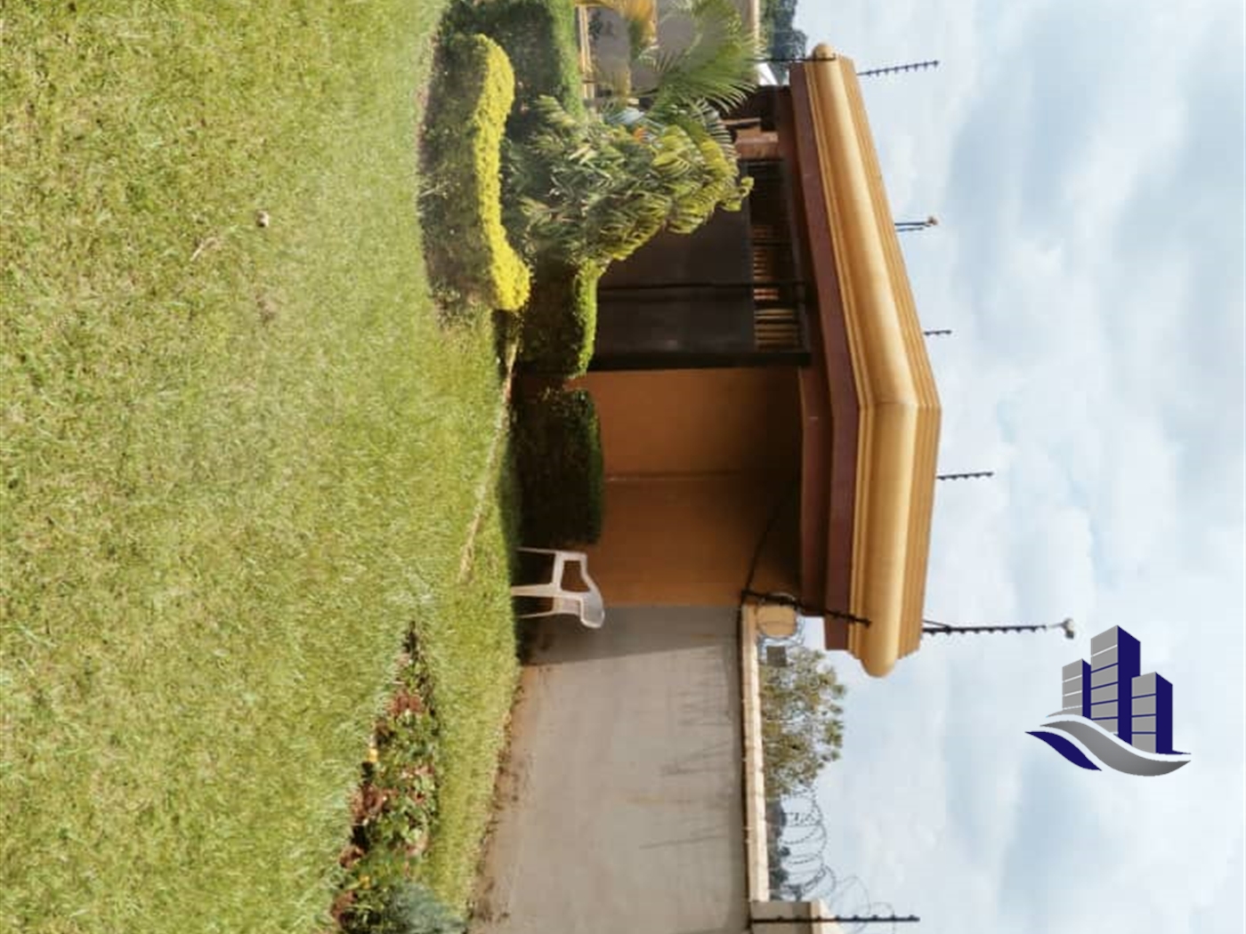 Mansion for sale in Kiwenda Wakiso