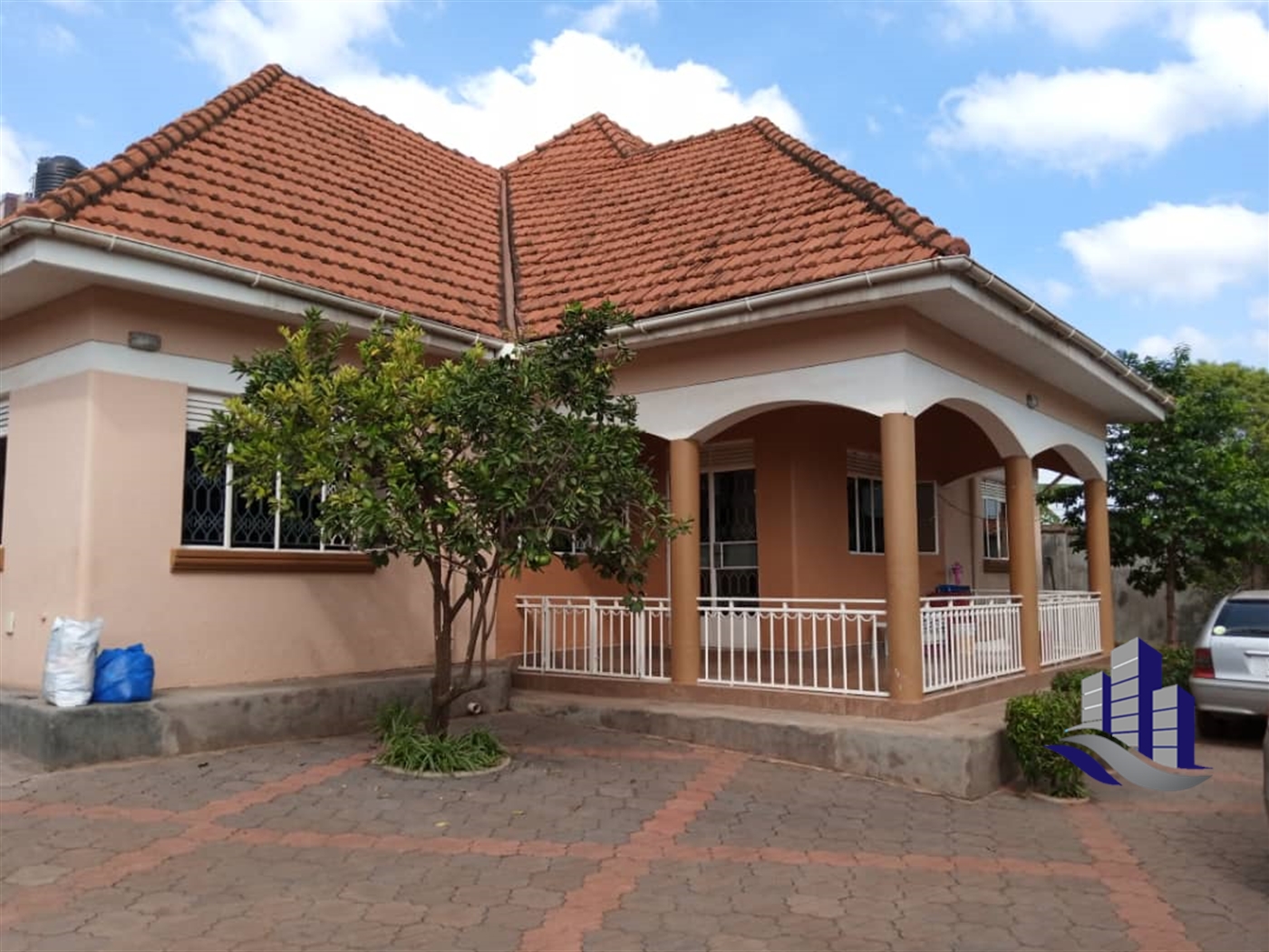 Bungalow for sale in Kiwaatule Kampala