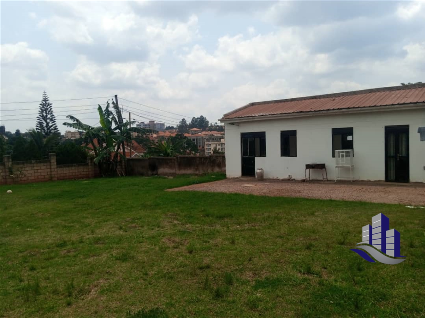 Multipurpose Land for sale in Kiwaatule Kampala