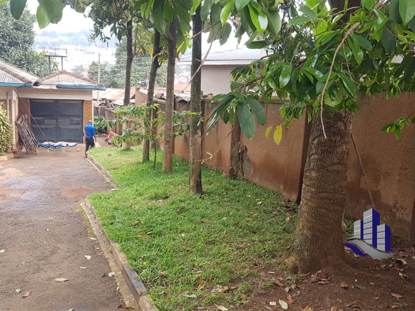 Commercial Land for sale in Makerere Kampala