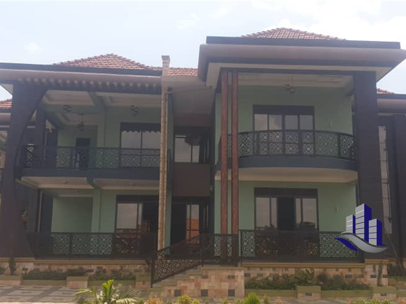 Storeyed house for sale in Najjera Wakiso