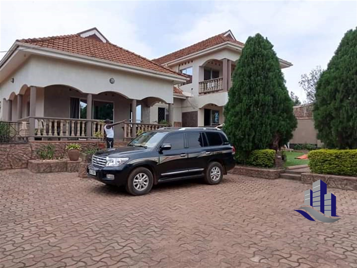 Storeyed house for rent in Ntinda Kampala