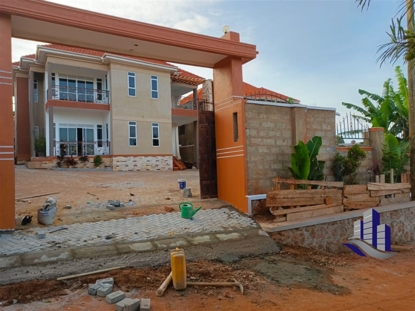 Mansion for sale in Kajjansi Wakiso