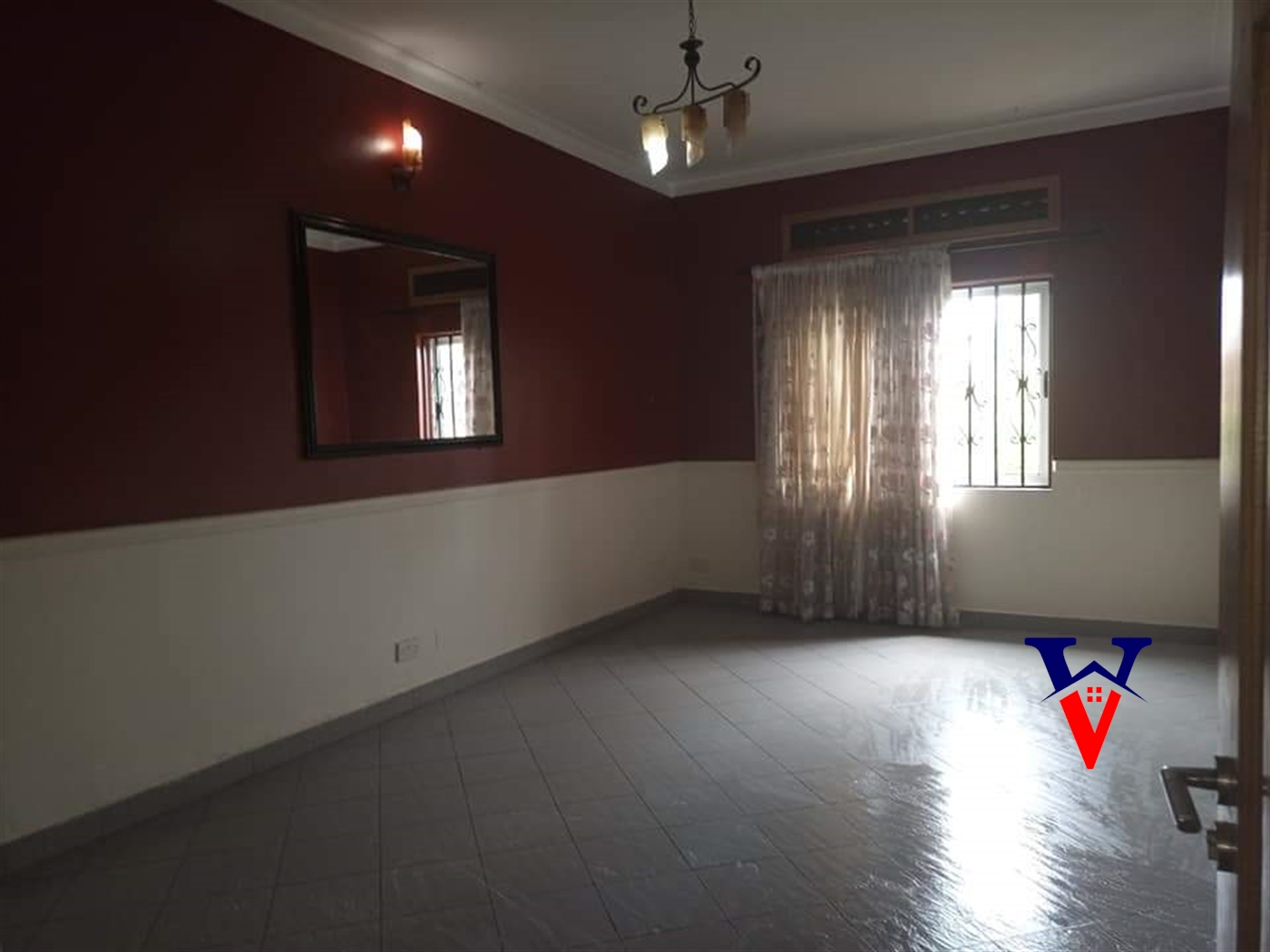 Bungalow for rent in Mutungo Kampala