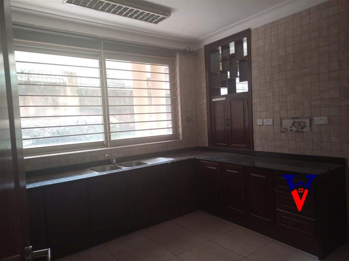 Apartment for rent in Mutungo Kampala