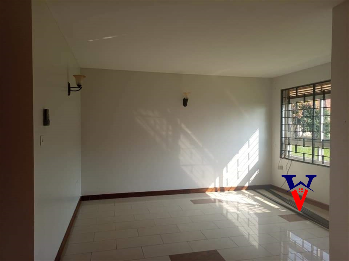 Town House for rent in Mutungo Kampala