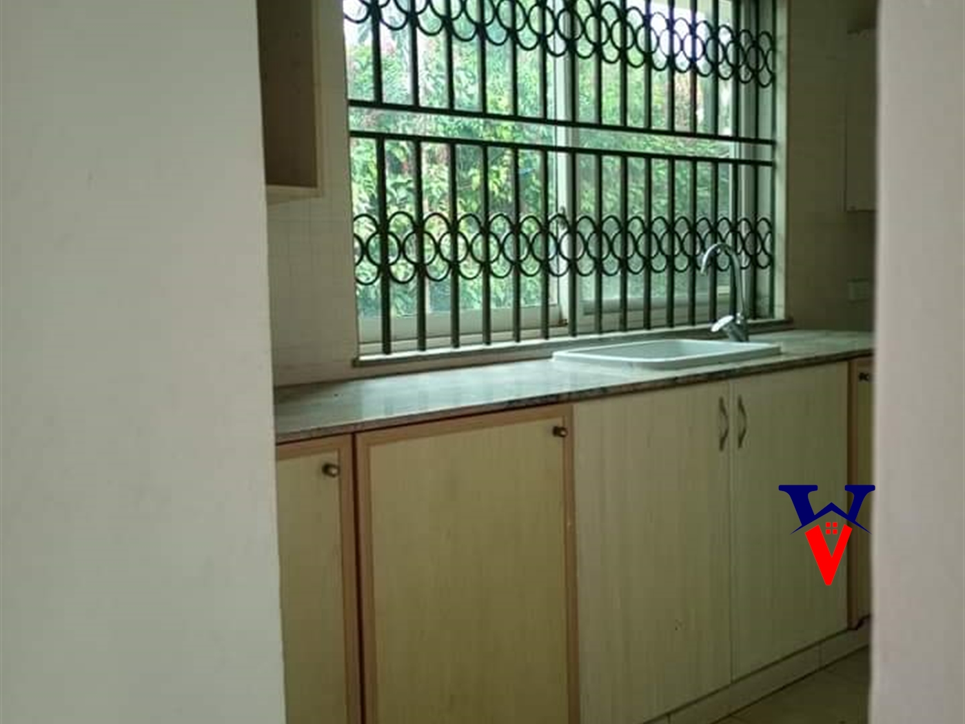 Bungalow for rent in Luzira Kampala