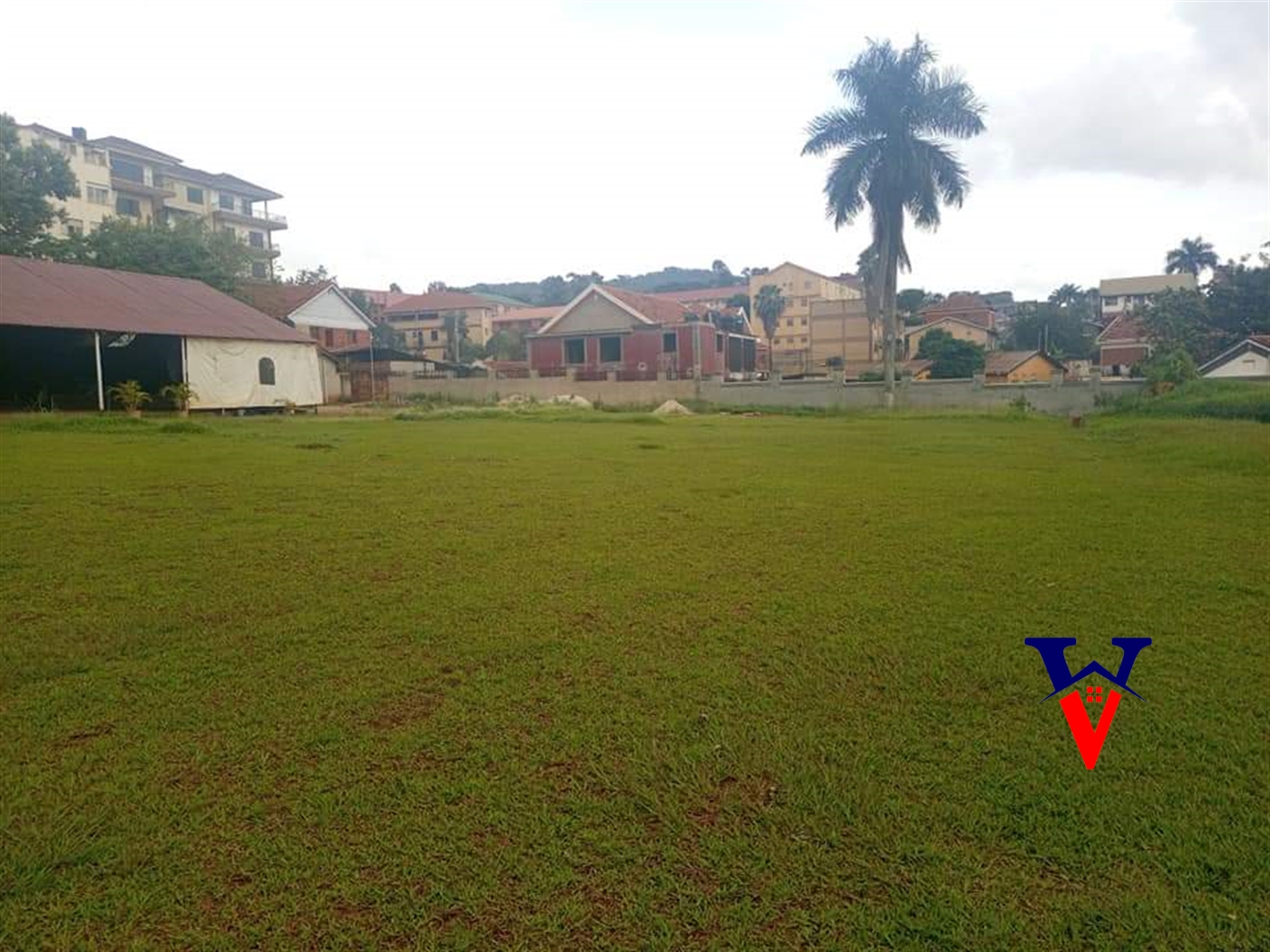 Commercial Land for sale in Bugoloobi Kampala