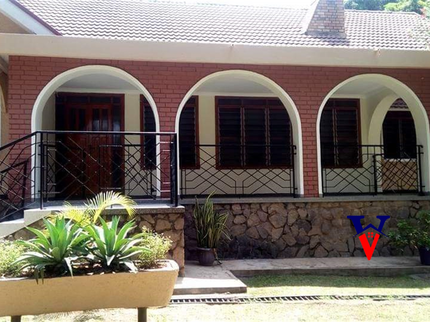 Bungalow for sale in Luzira Kampala