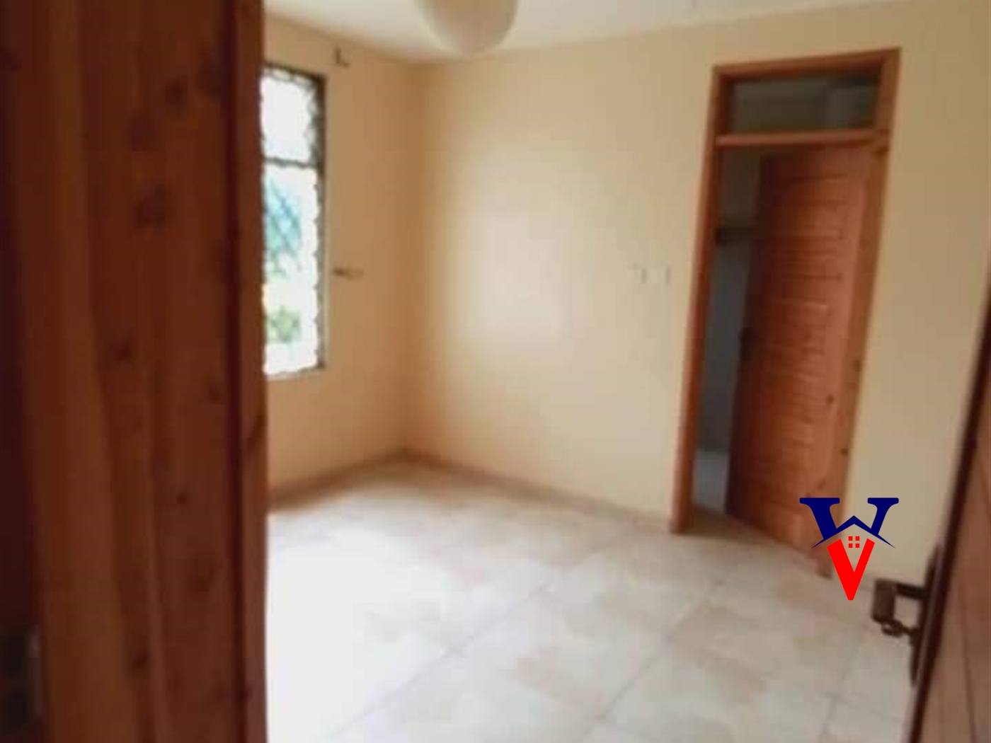 Bungalow for rent in Muyenga Kampala