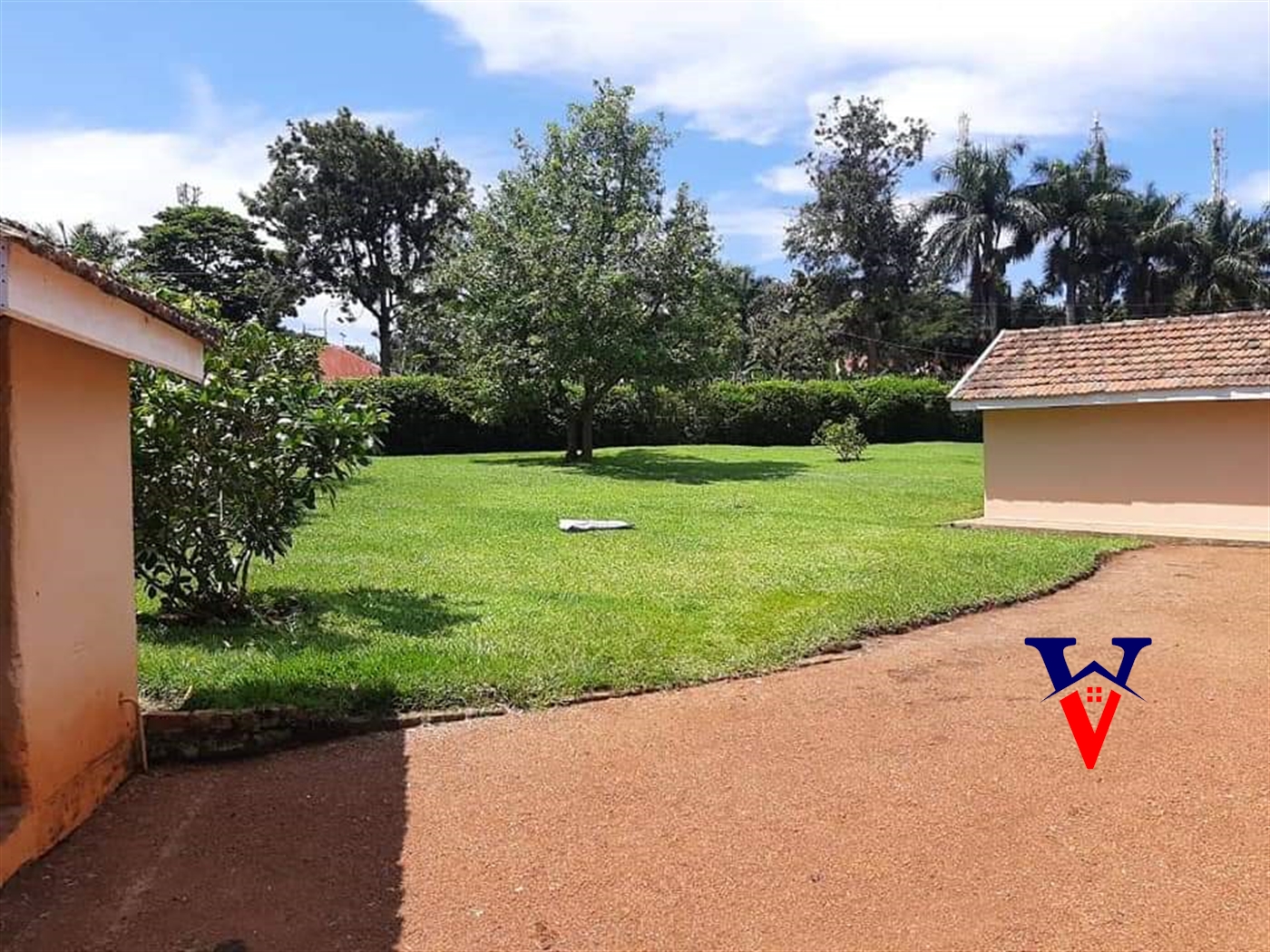 Bungalow for rent in Entebbe Kampala