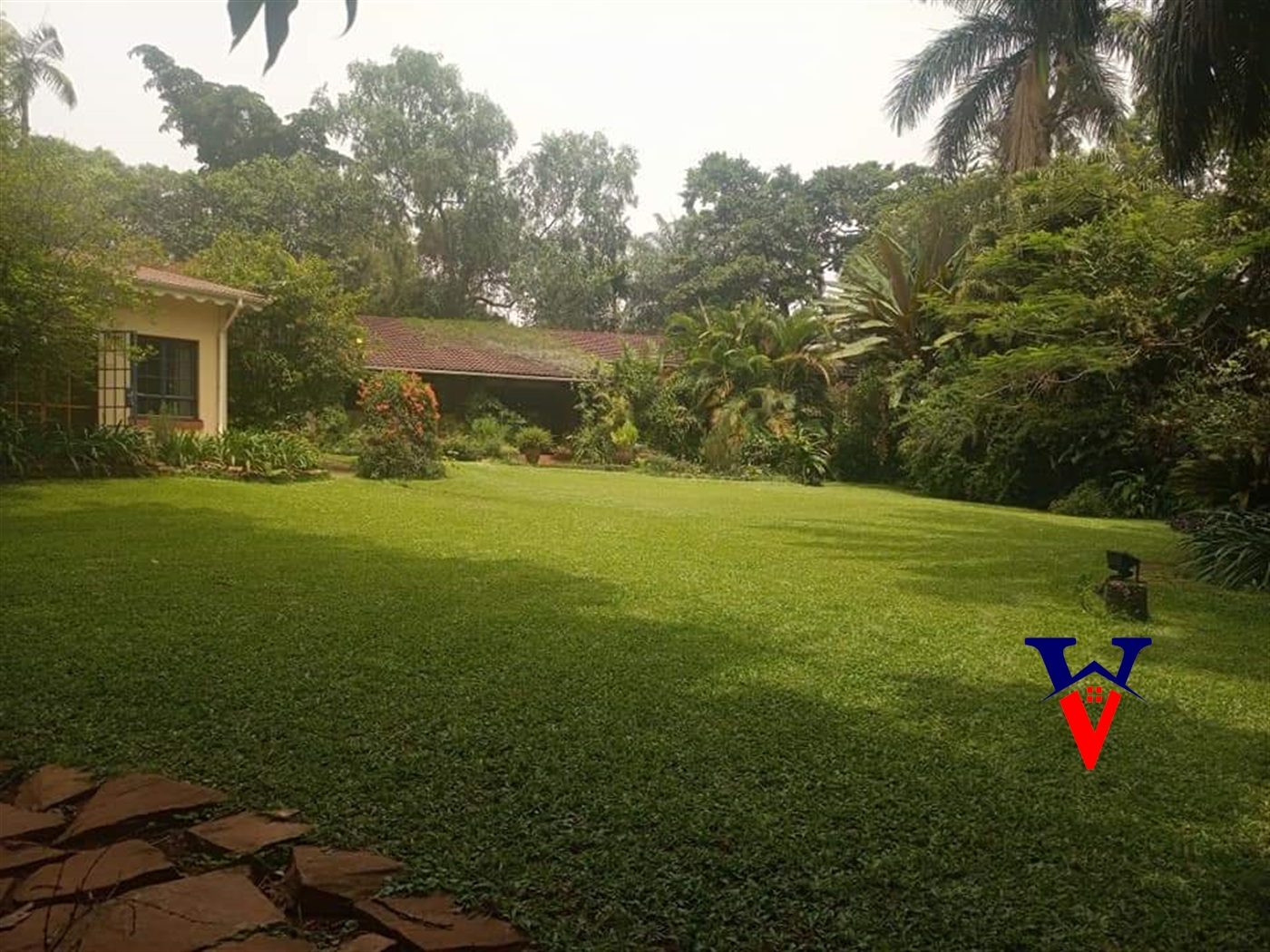 Bungalow for sale in Kololo Kampala