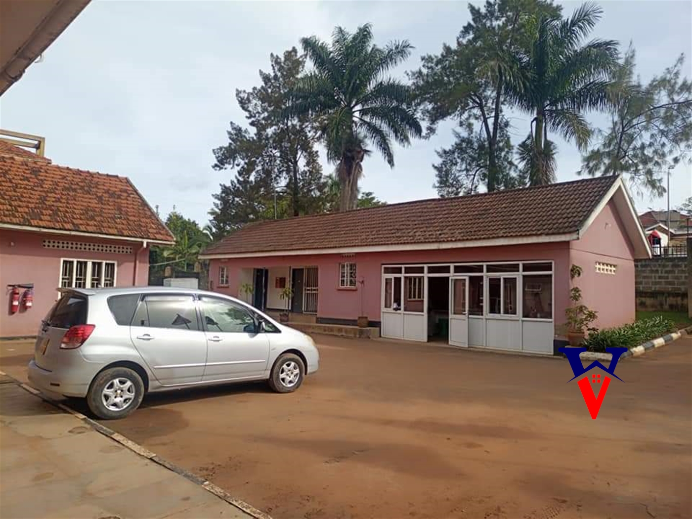 Bungalow for sale in Luzira Kampala