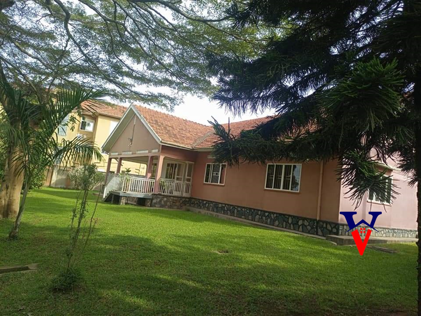 Bungalow for sale in Luzira Kampala