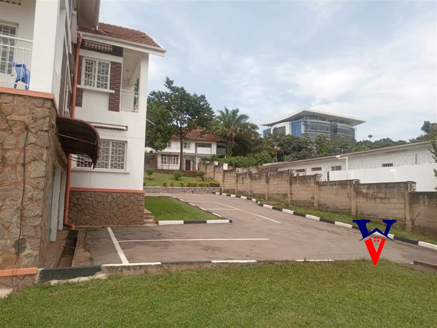 Storeyed house for rent in Nakasero Kampala