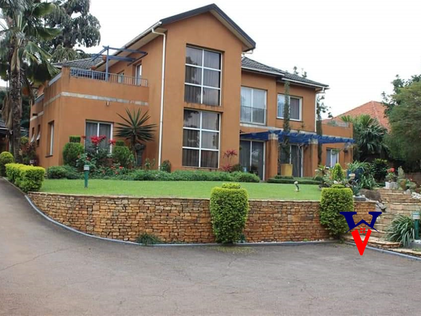 Storeyed house for sale in Bbunga Kampala