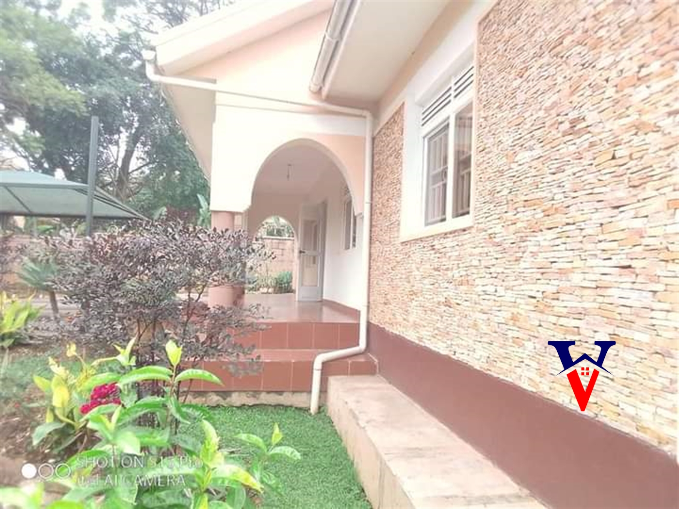 Bungalow for sale in Muyenga Kampala