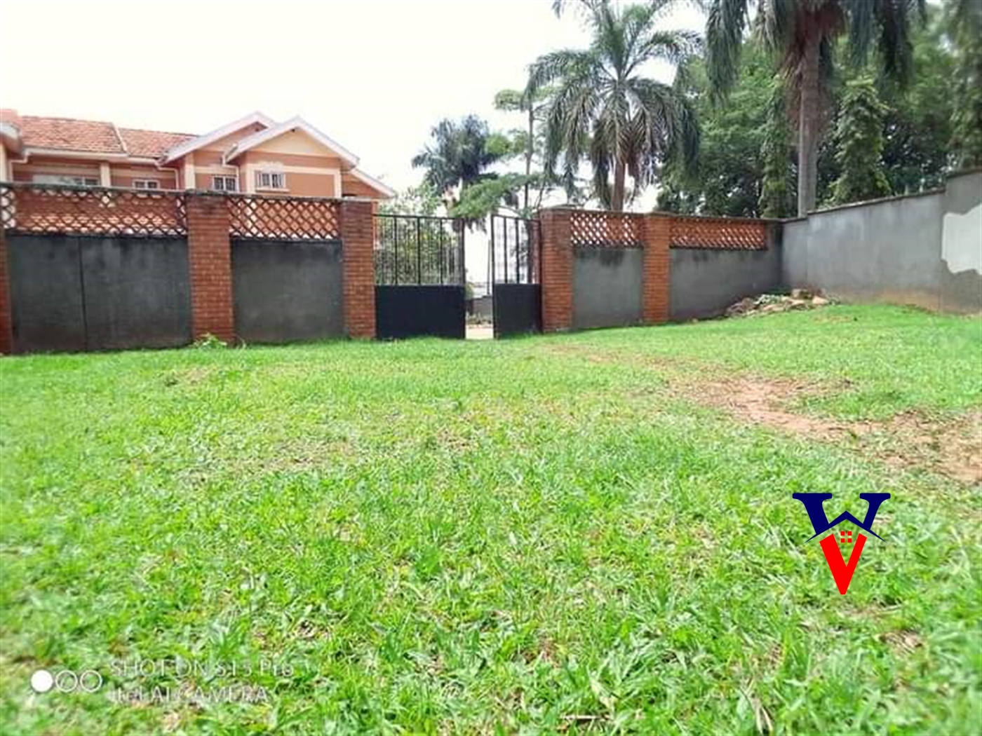 Town House for rent in Bugoloobi Kampala