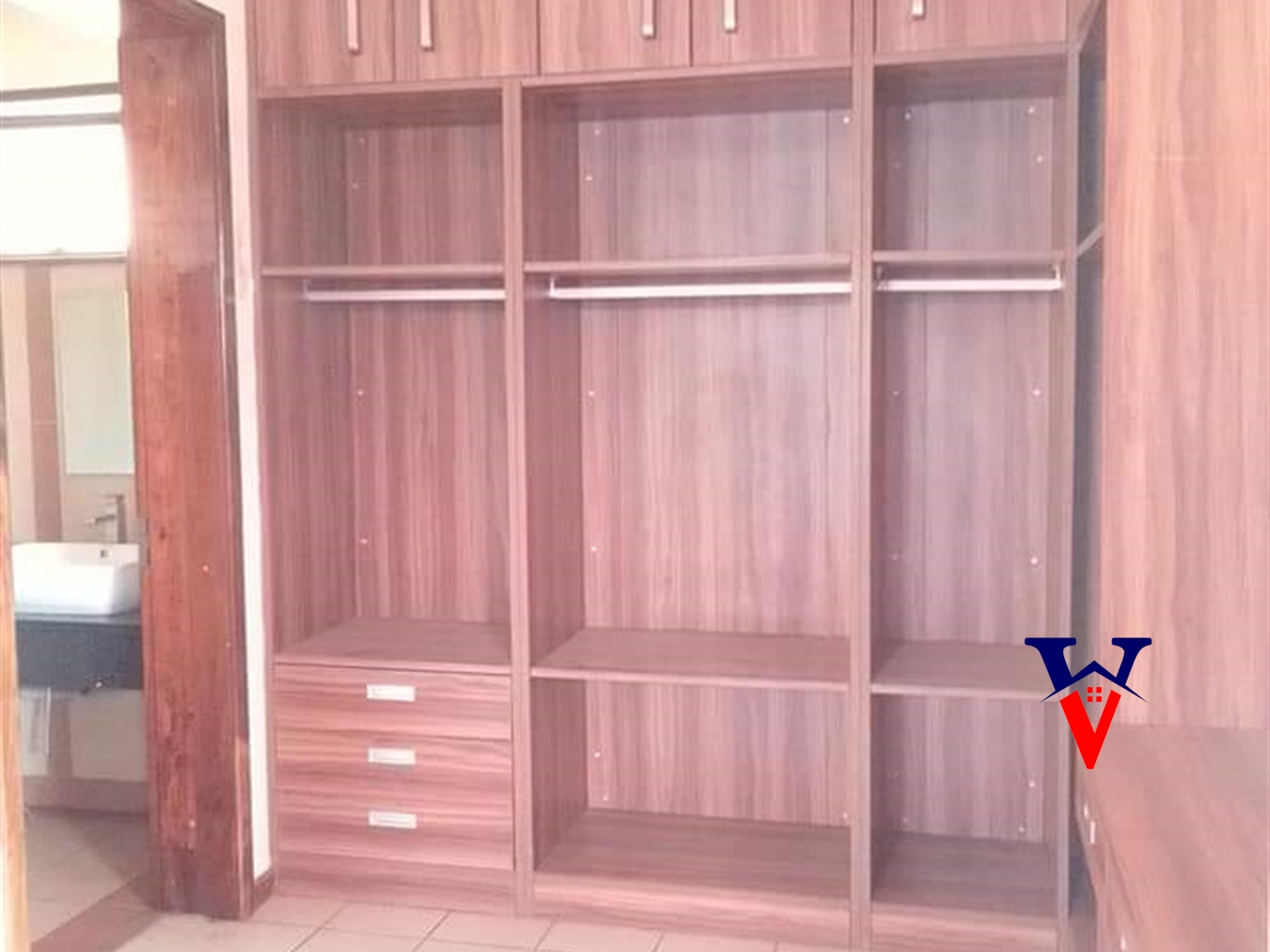 Town House for rent in Bugoloobi Kampala