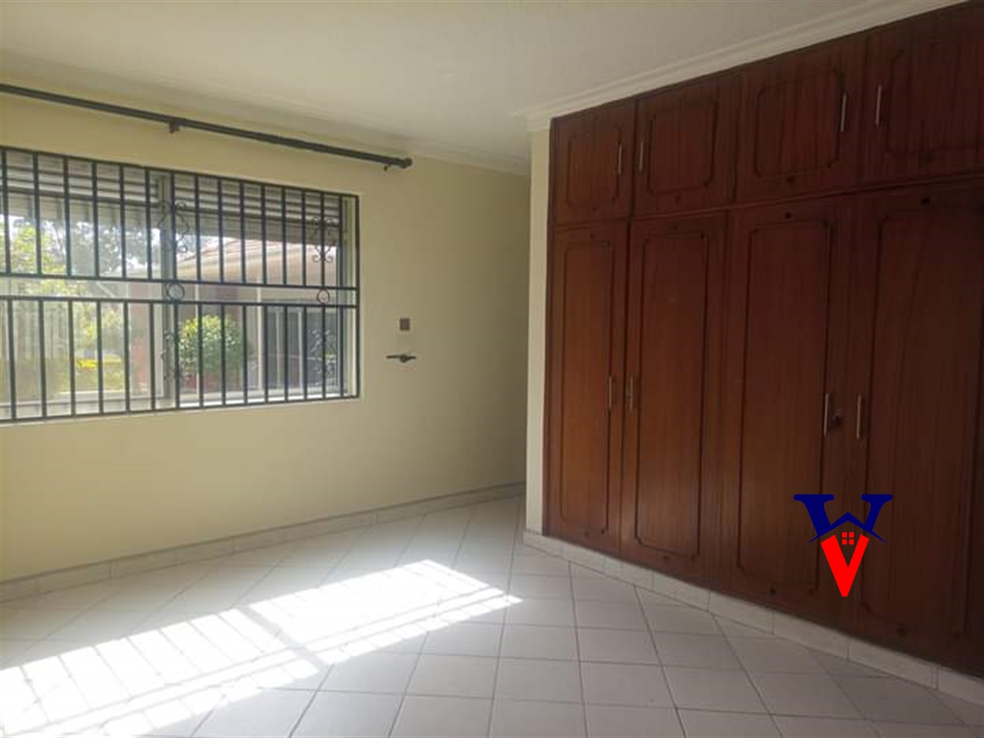 Bungalow for rent in Mbuya Kampala