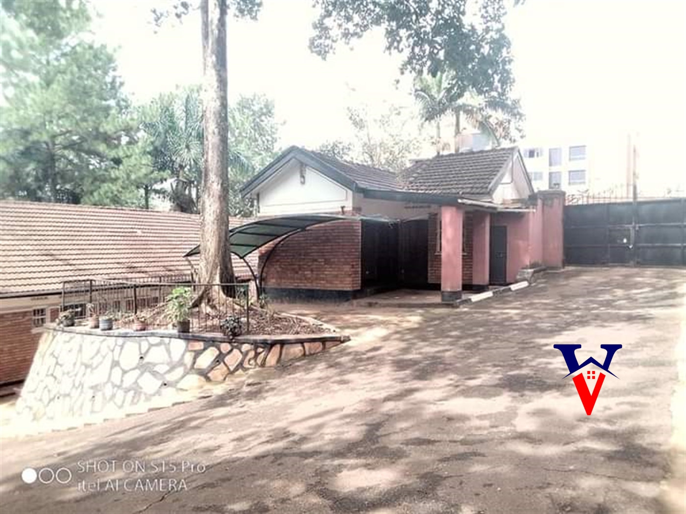 Bungalow for rent in Naguru Kampala