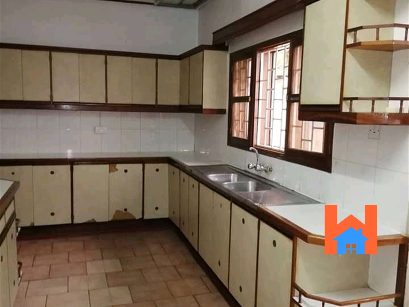 Bungalow for rent in Naguru Kampala