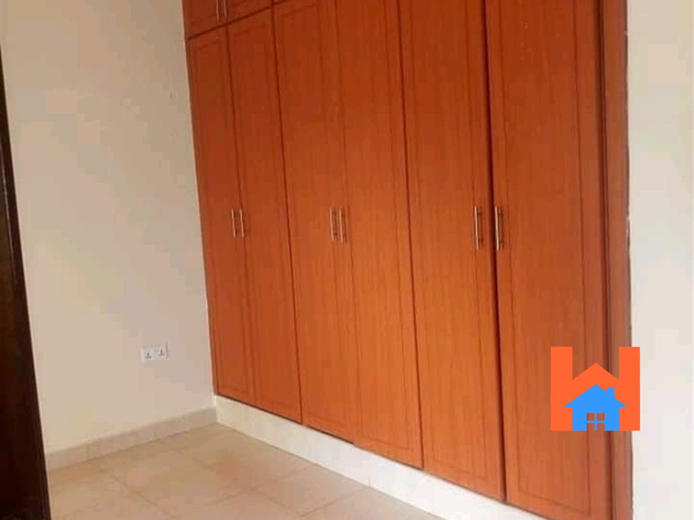 Duplex for rent in Bbunga Kampala