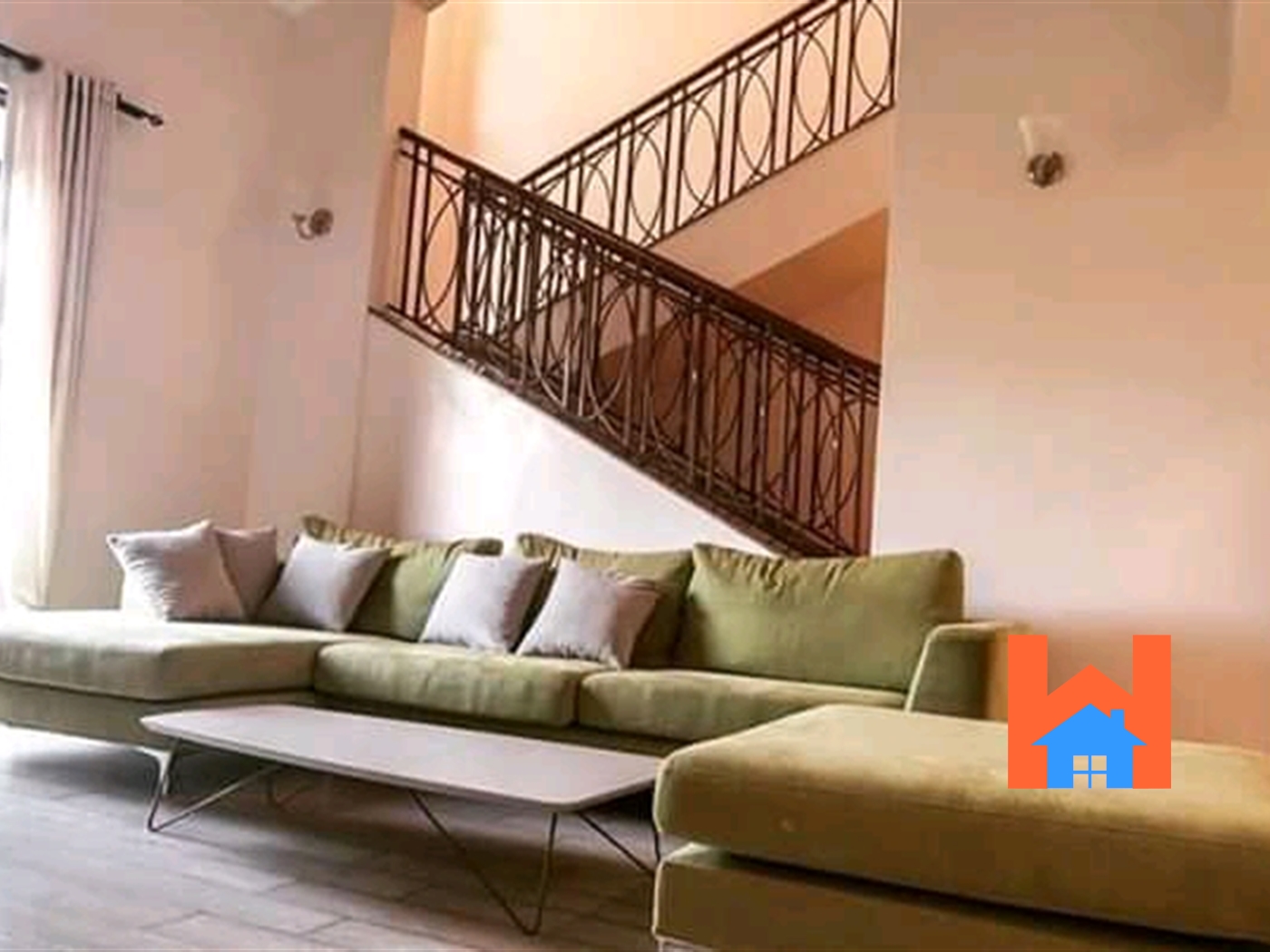 Penthouse for rent in Bugoloobi Kampala