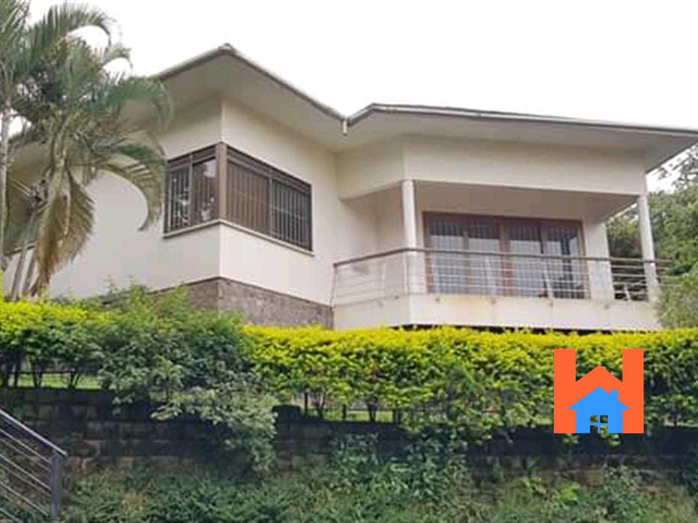 Storeyed house for rent in Muyenga Kampala