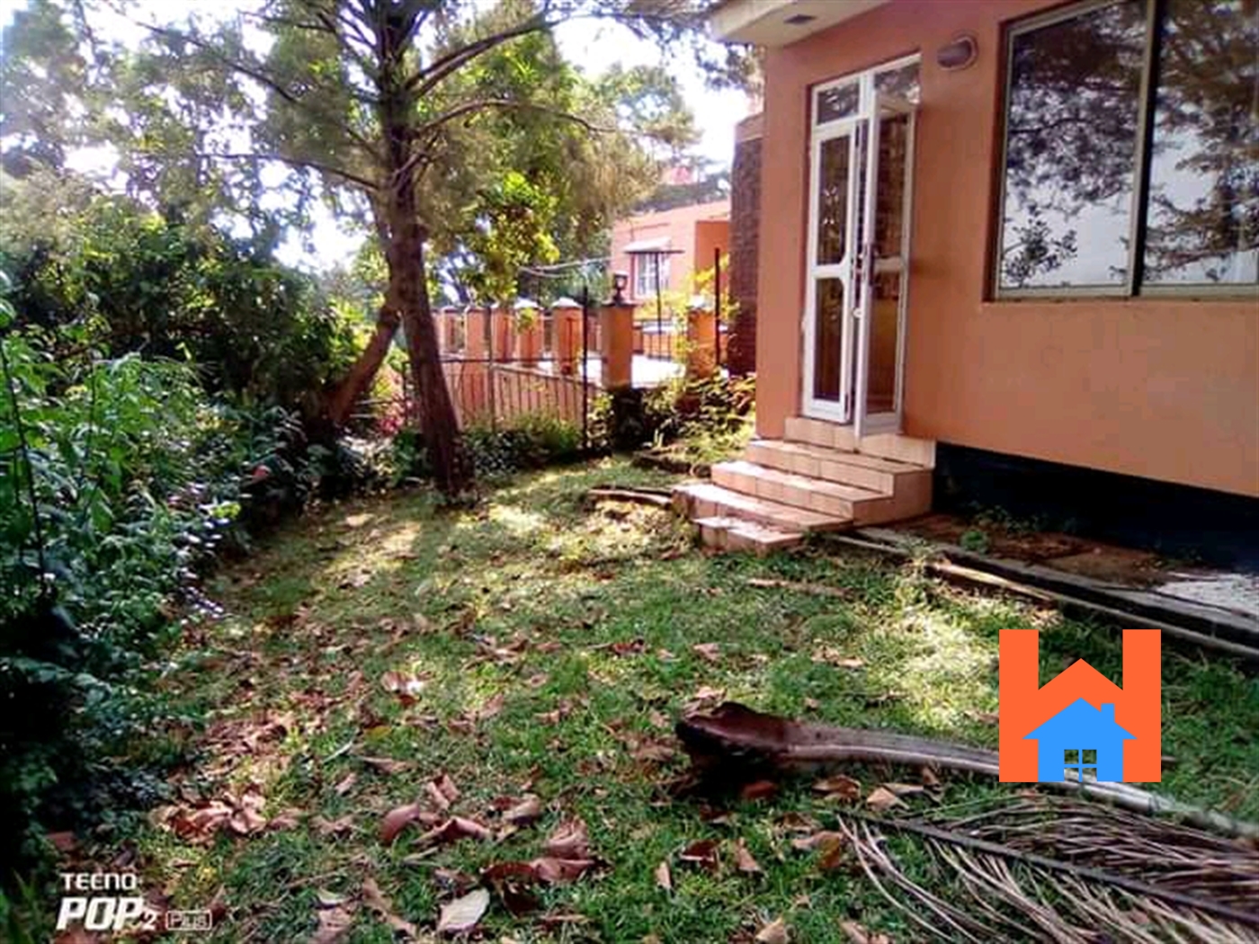 Town House for rent in Kololo Kampala