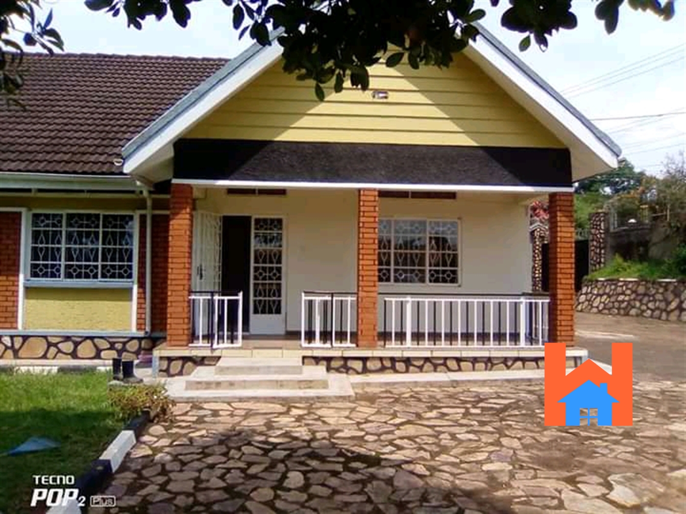 Bungalow for rent in Luzira Kampala