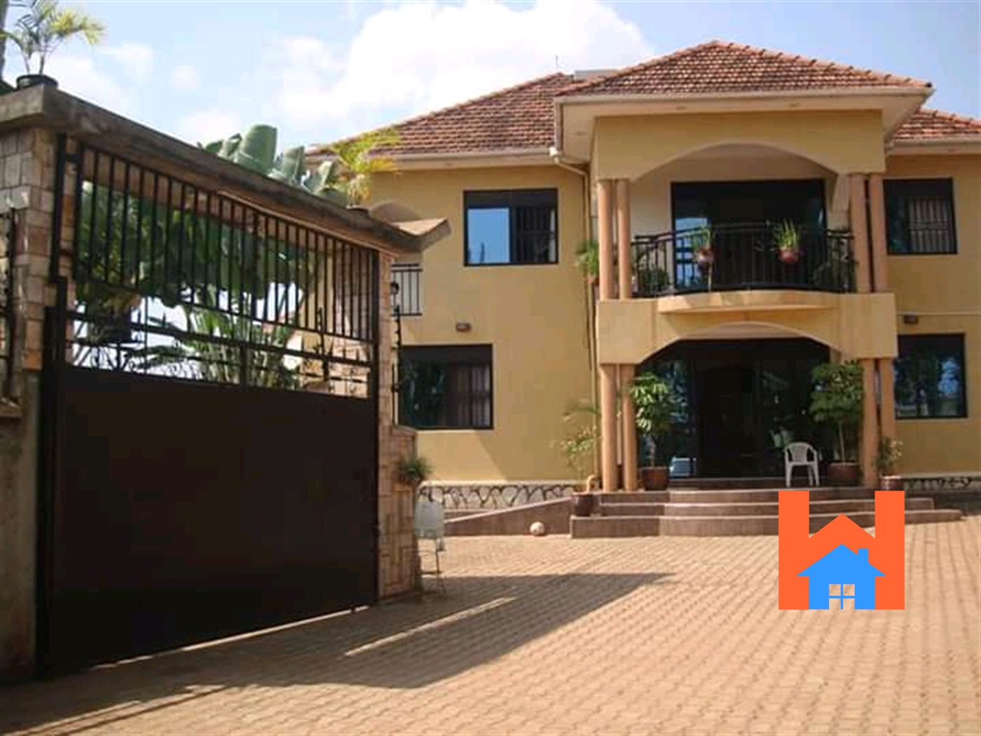 Storeyed house for sale in Namugongo Kampala