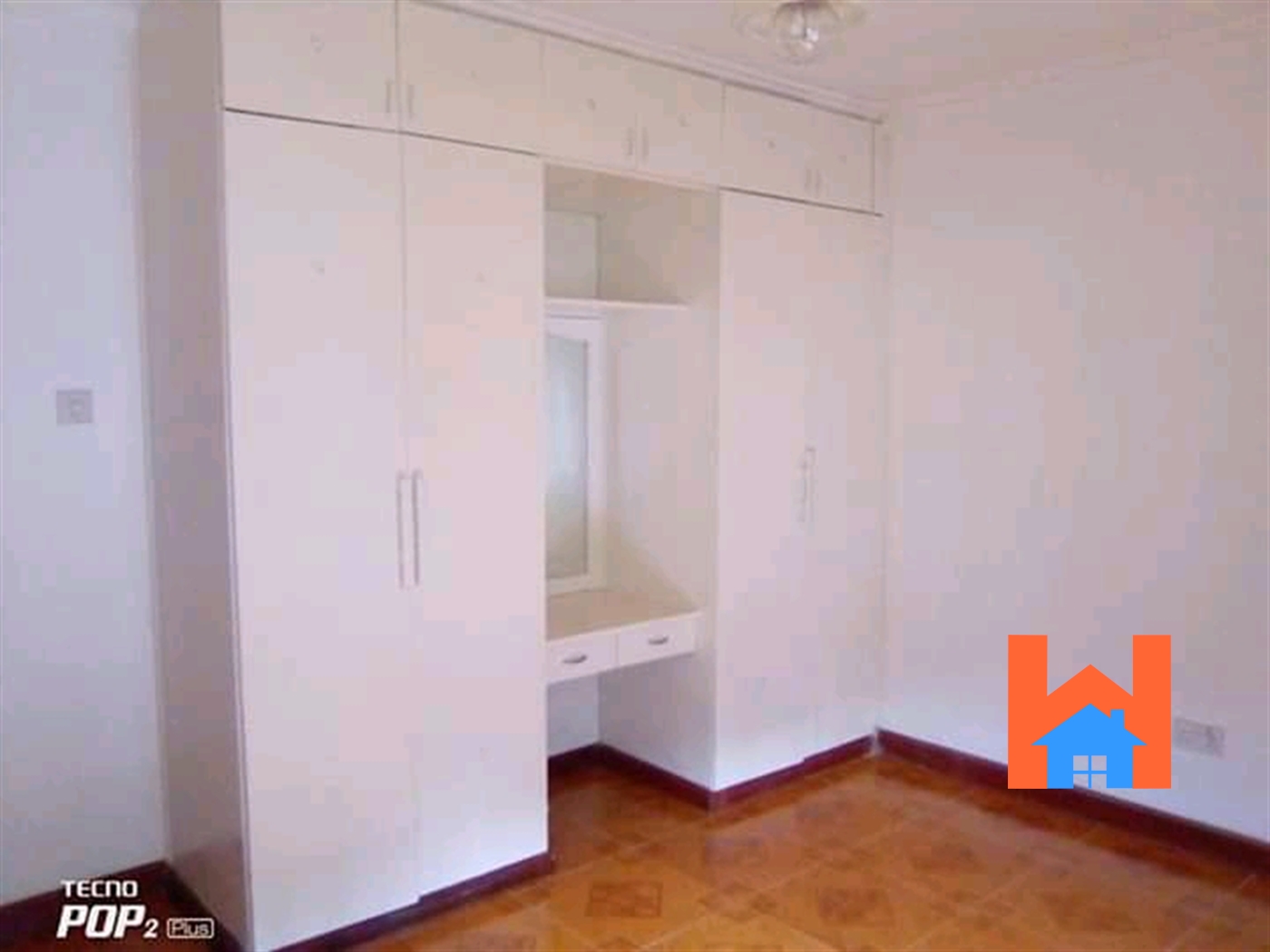 Town House for rent in Kololo Kampala