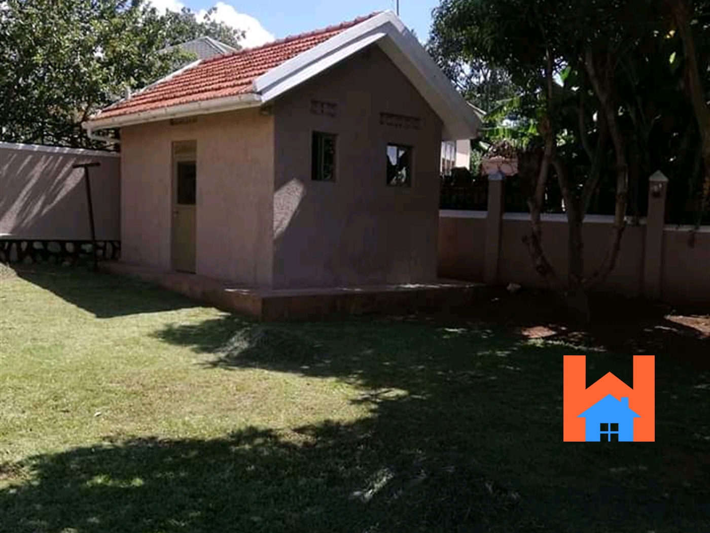 Bungalow for rent in Naalya Kampala