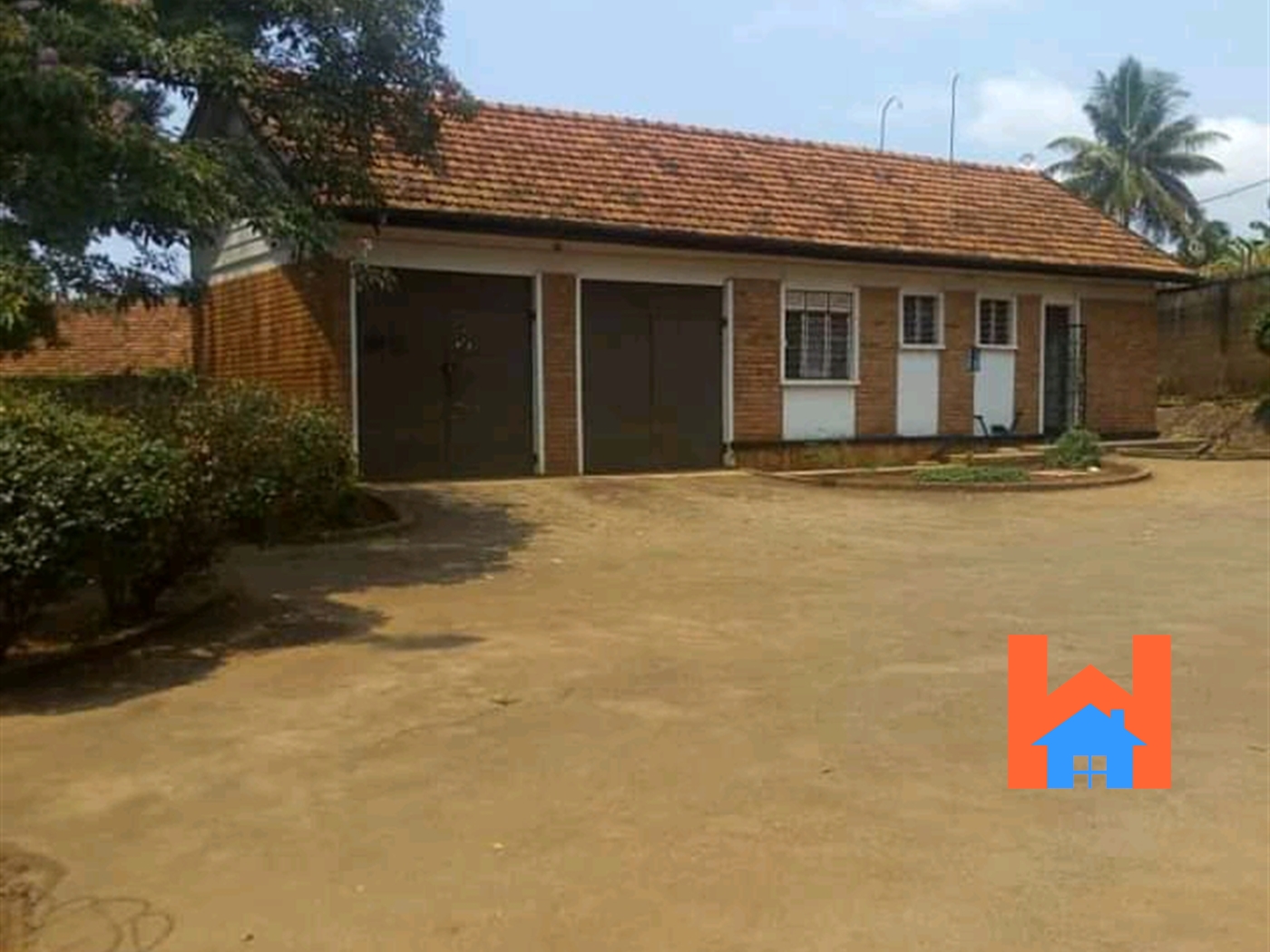 Bungalow for sale in Muyenga Kampala