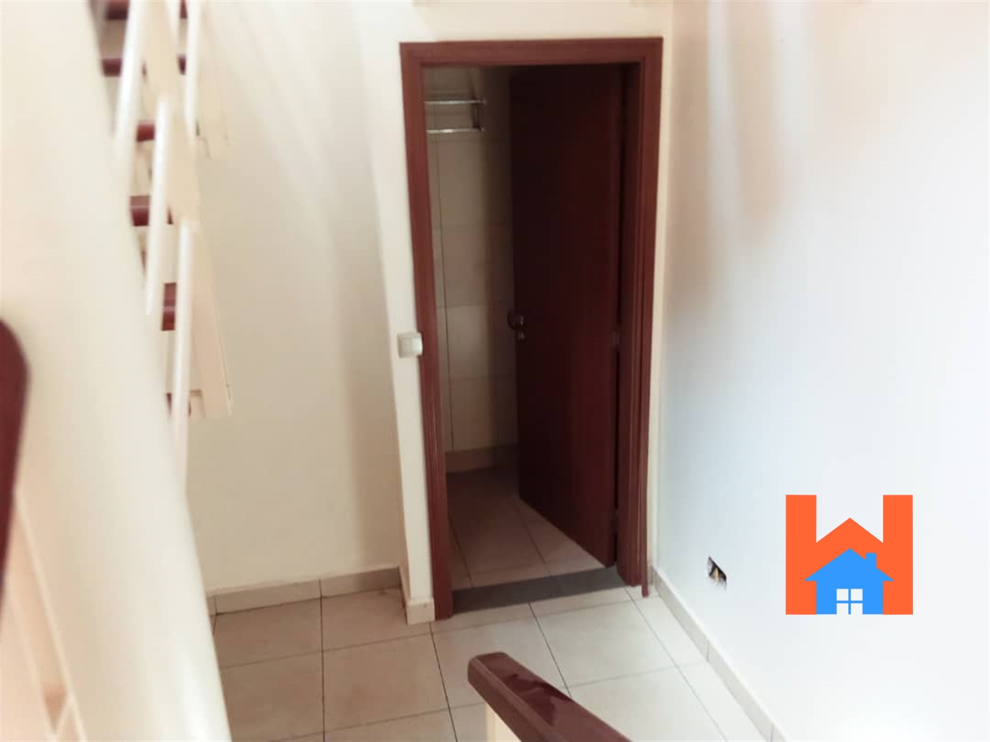 Town House for rent in Lugogo Kampala