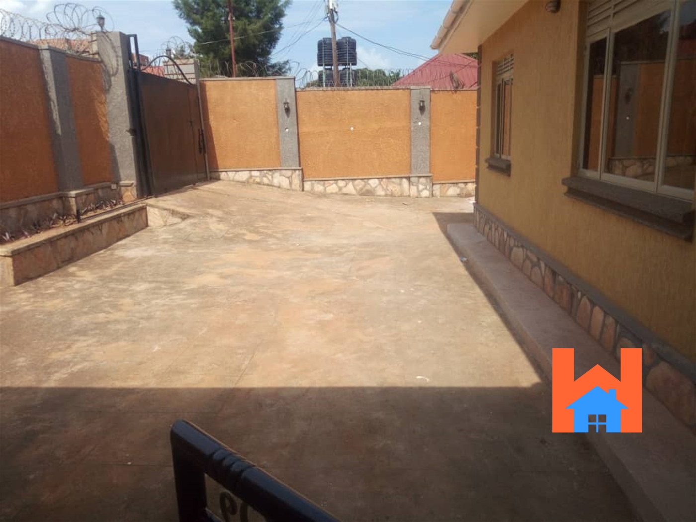 Bungalow for sale in Munyonyo Kampala