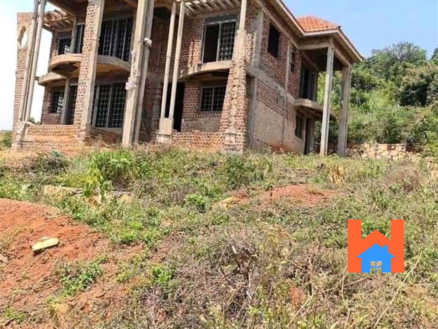 Shell House for sale in Nansana Kampala