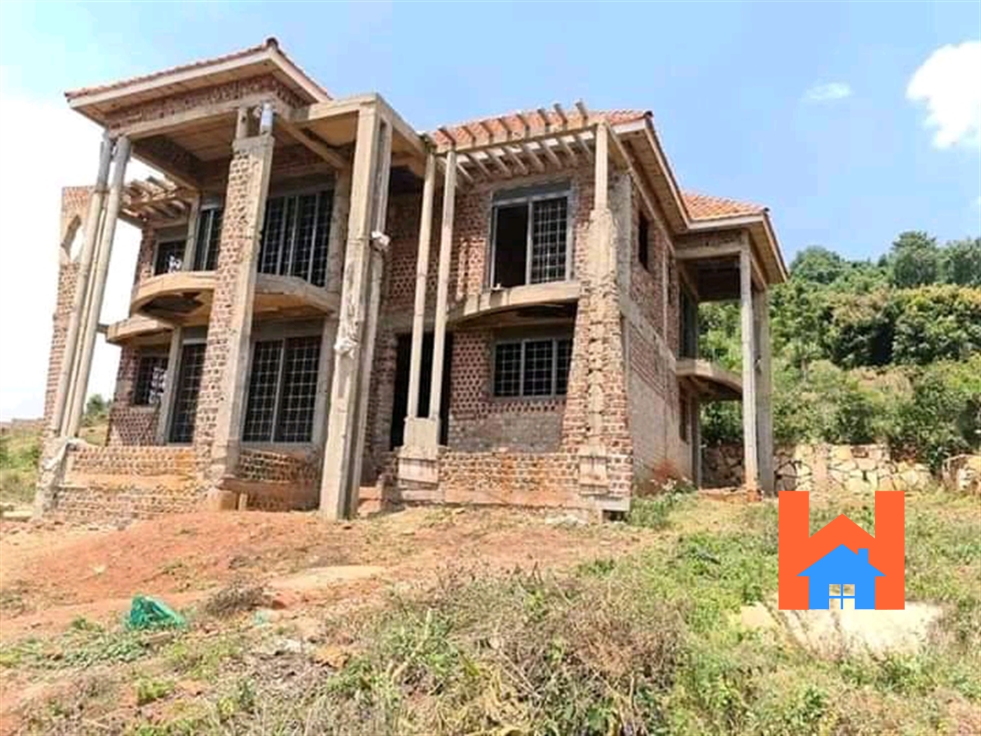 Shell House for sale in Nansana Kampala