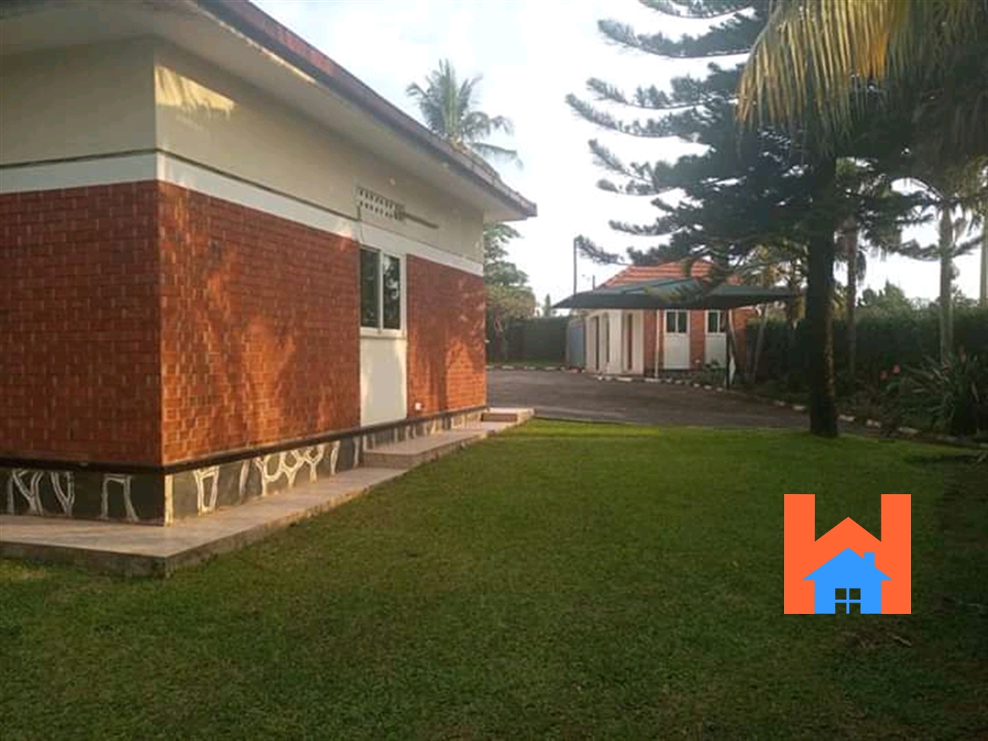 Town House for rent in Luzira Kampala