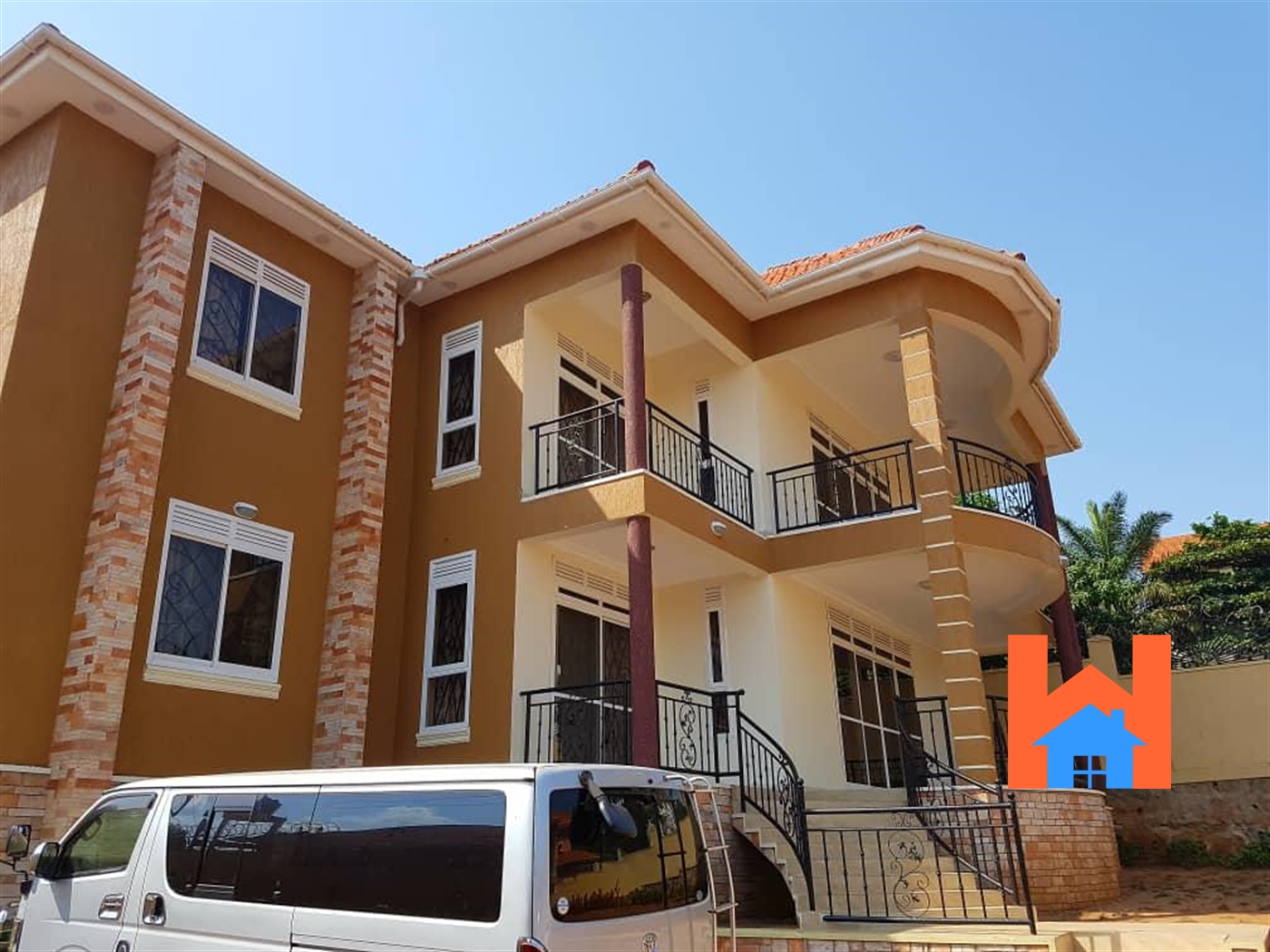 Storeyed house for rent in Munyonyo Kampala
